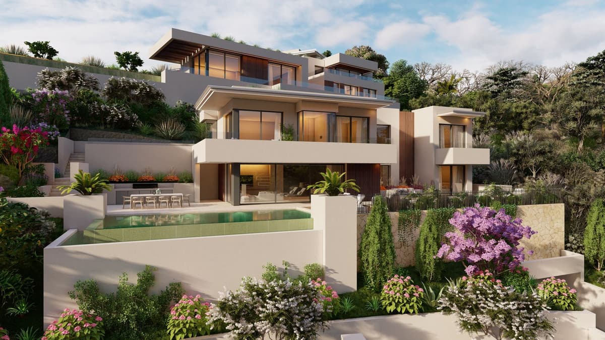 New Development in Altos de los Monteros