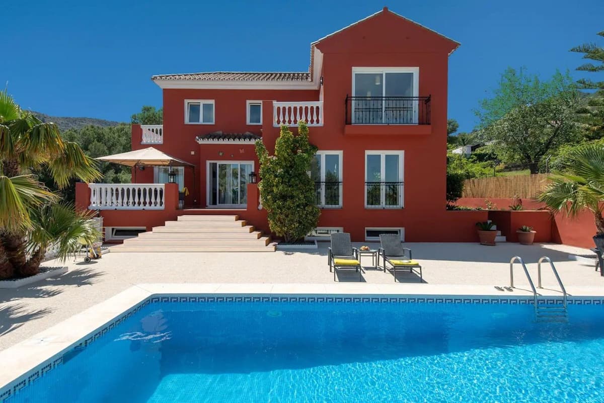 Fritliggende Villa in Alhaurín de la Torre