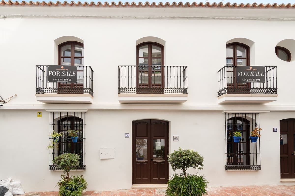 Geschakelde Woning in Estepona