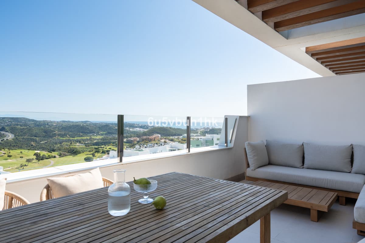 Ground Floor Apartment in Calanova Golf