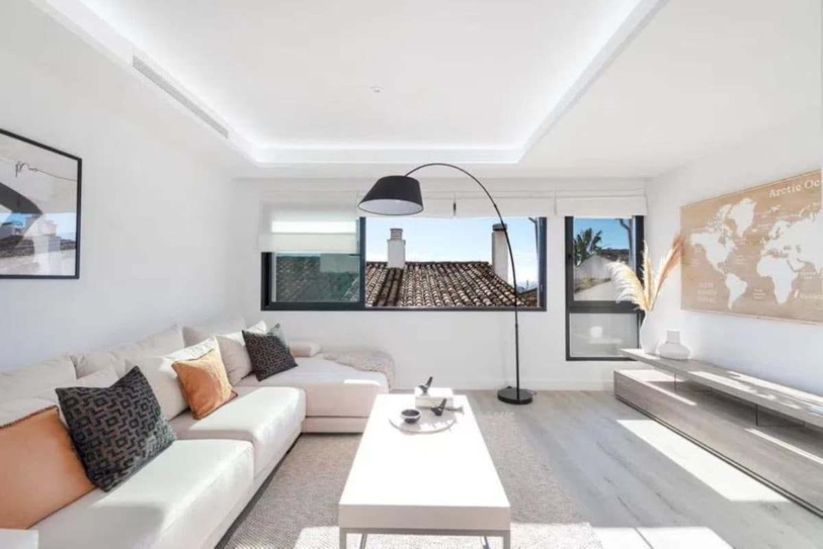 Middle Floor Apartment in Puerto Banús