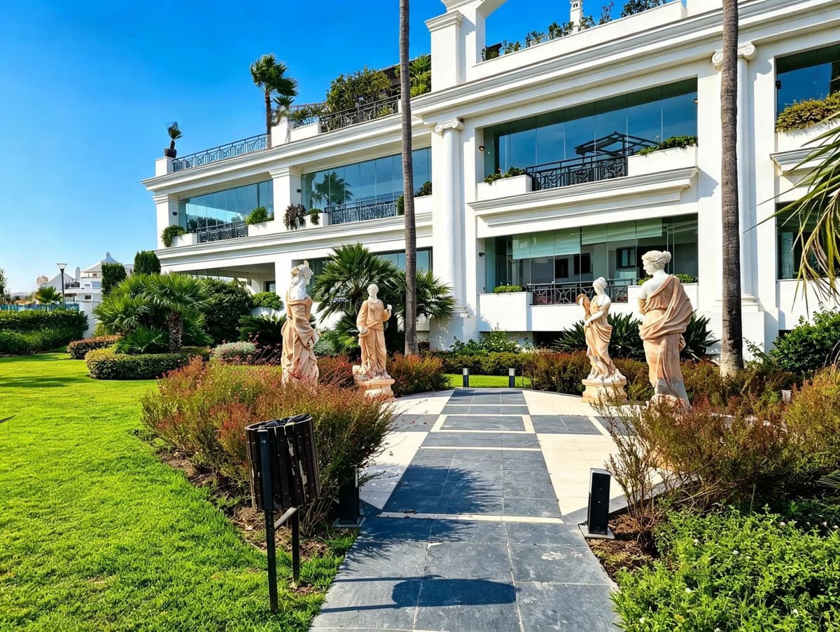 Stueetage Lejlighed in Estepona