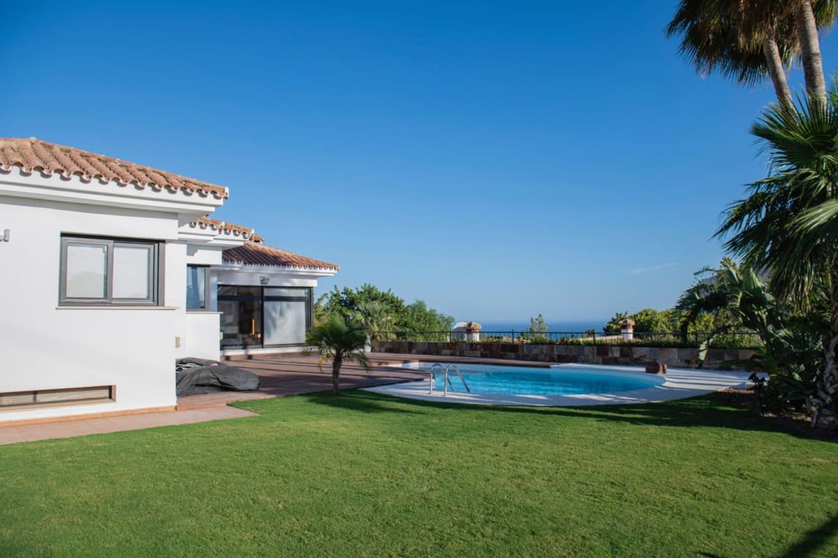 Detached Villa in Benalmadena