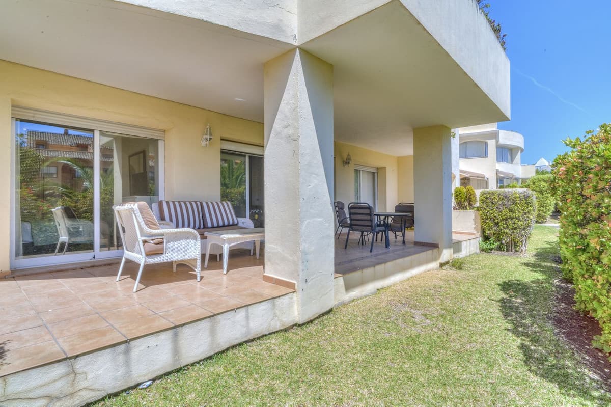 Ground Floor Apartment in Bahía de Marbella