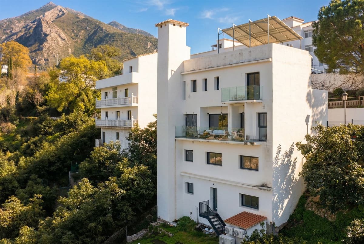 Detached Villa in Istán