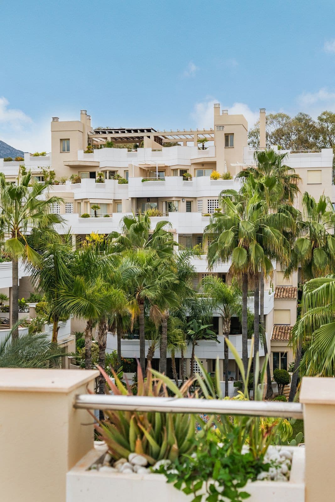 Penthouse in Nueva Andalucía
