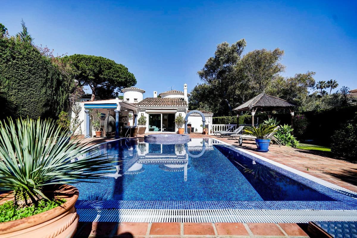 Detached Villa in Calahonda