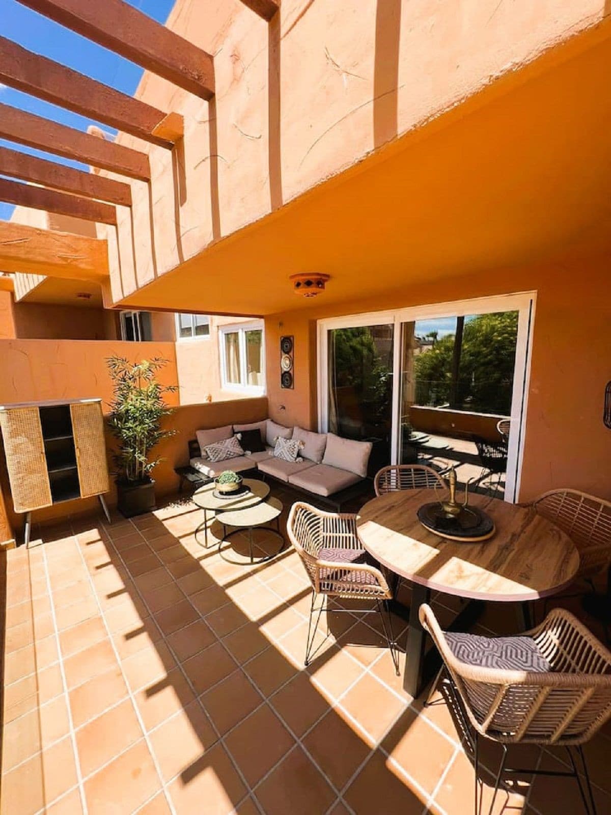 Middle Floor Apartment in Elviria