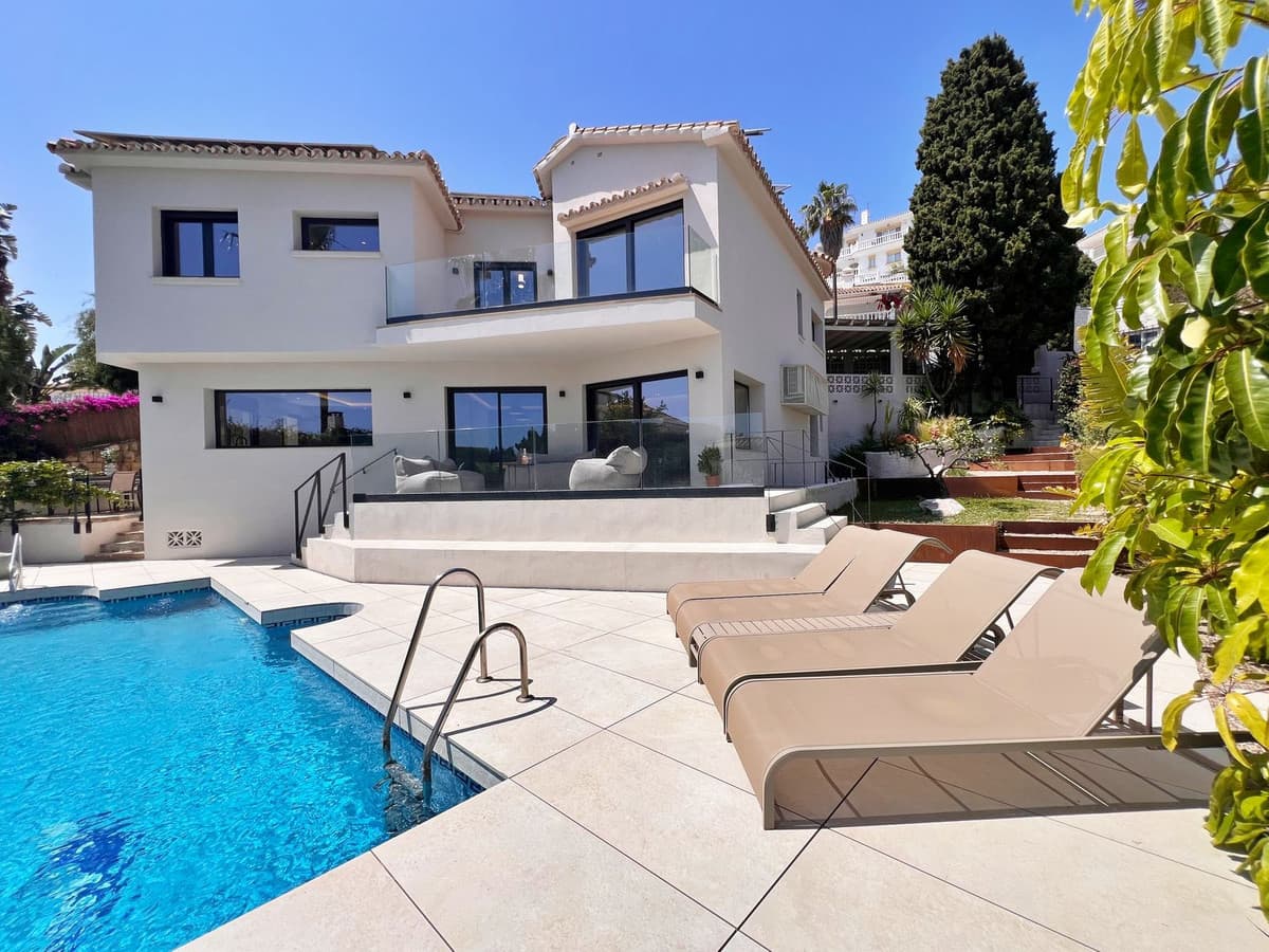 Fritliggende Villa in Riviera del Sol
