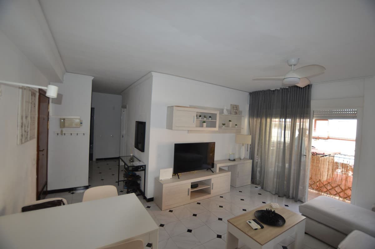 Middle Floor Apartment in Los Boliches