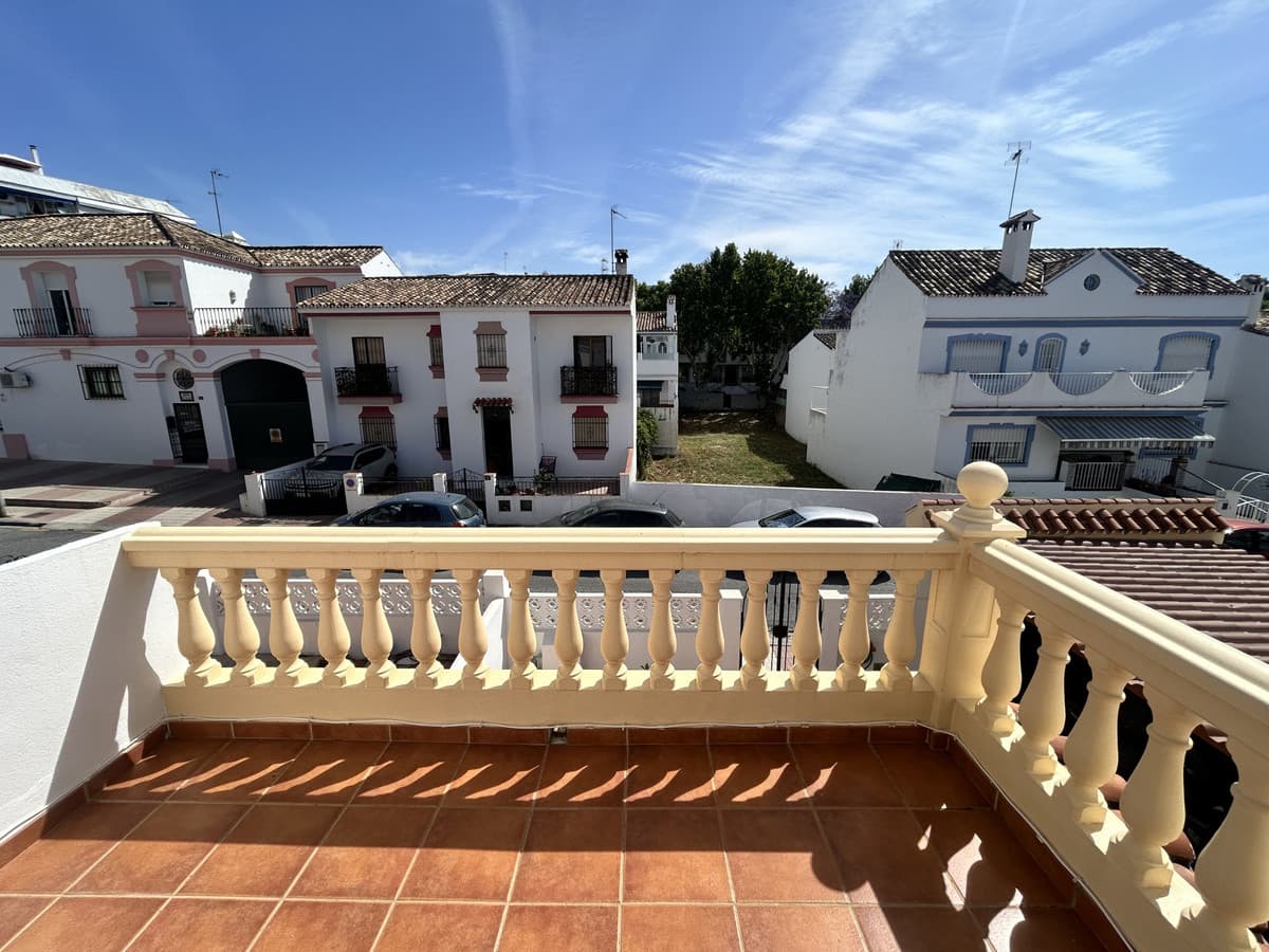 Szeregówka in San Pedro de Alcántara