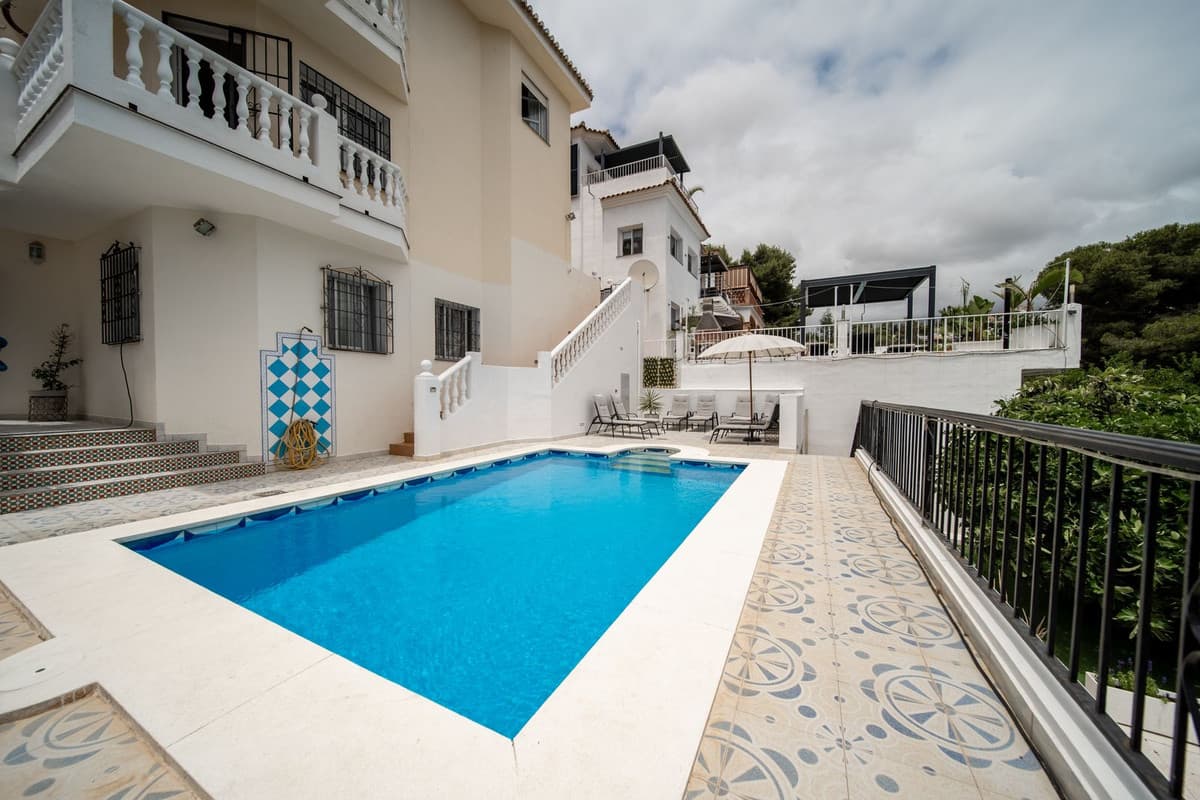 Detached Villa in El Coto