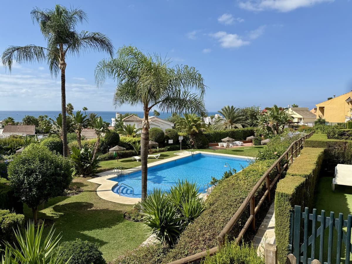 Semi-Detached House in Elviria