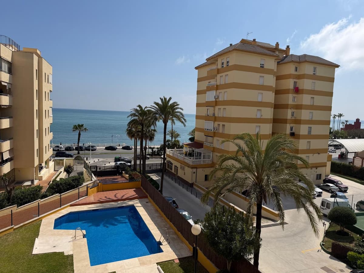 Middle Floor Apartment in Benalmadena