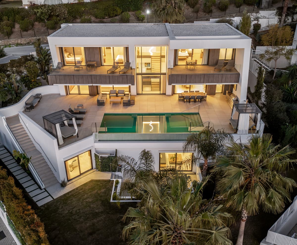 Detached Villa in El Paraiso