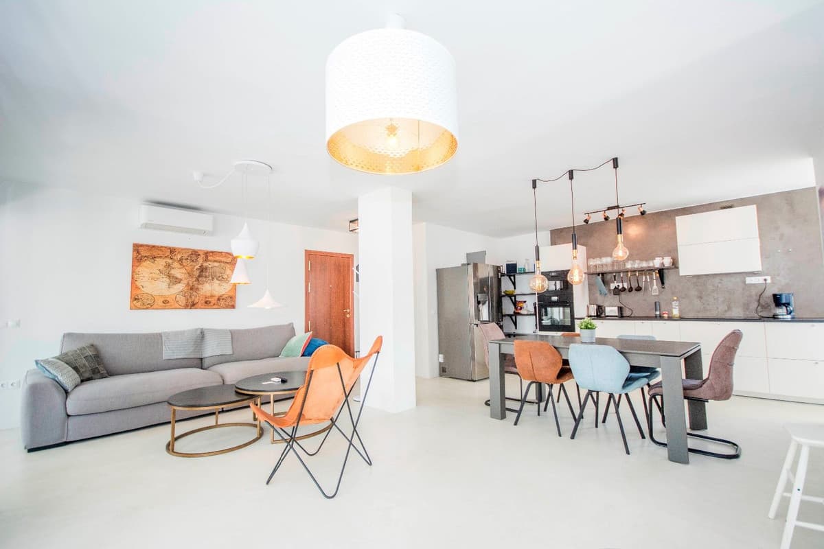 Middle Floor Apartment in Elviria
