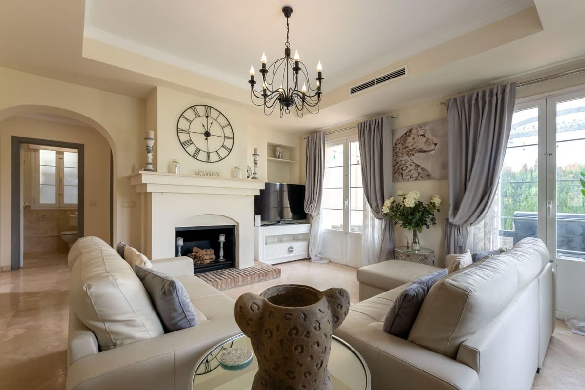 Detached Villa in Mijas