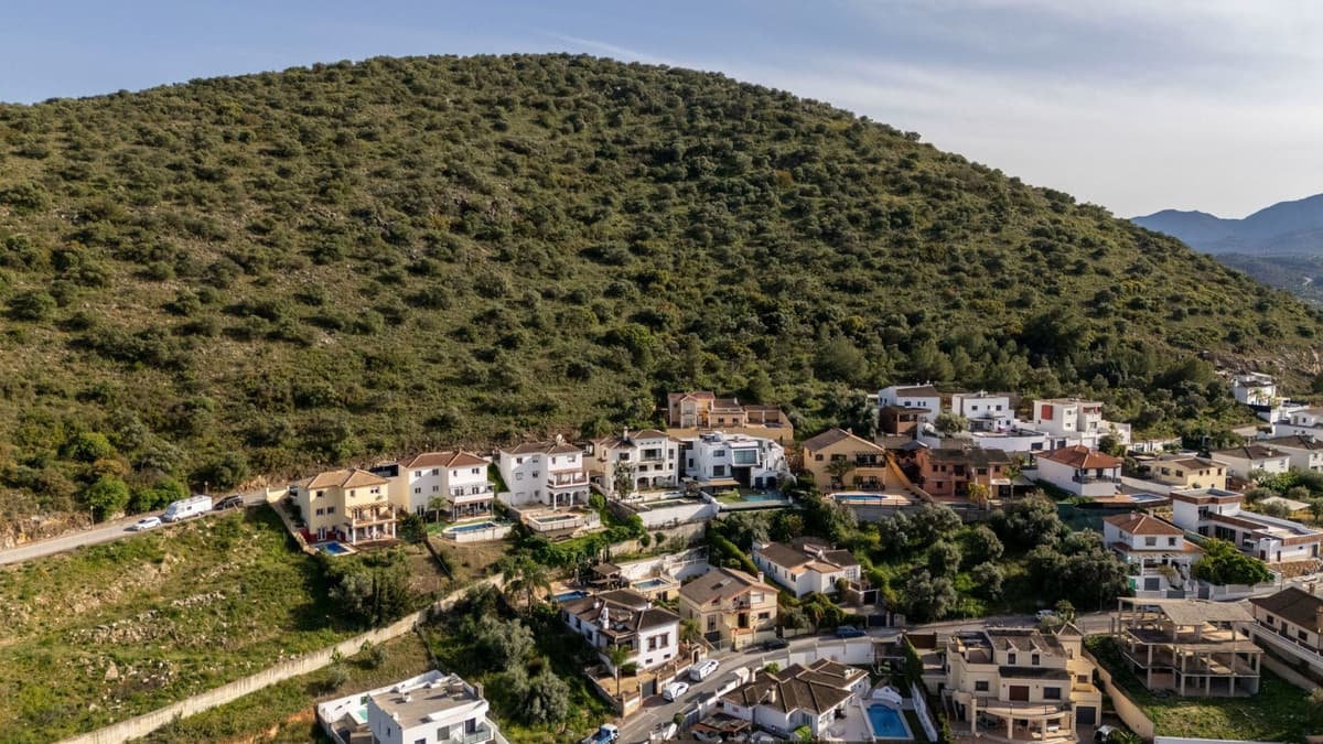 Detached Villa in Coín