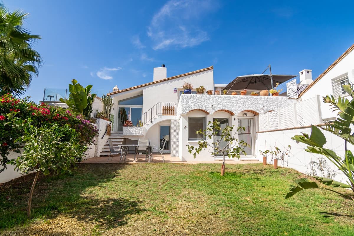 Pareada in Estepona