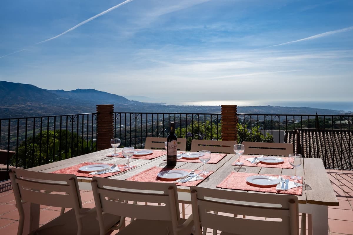 Detached Villa in Elviria