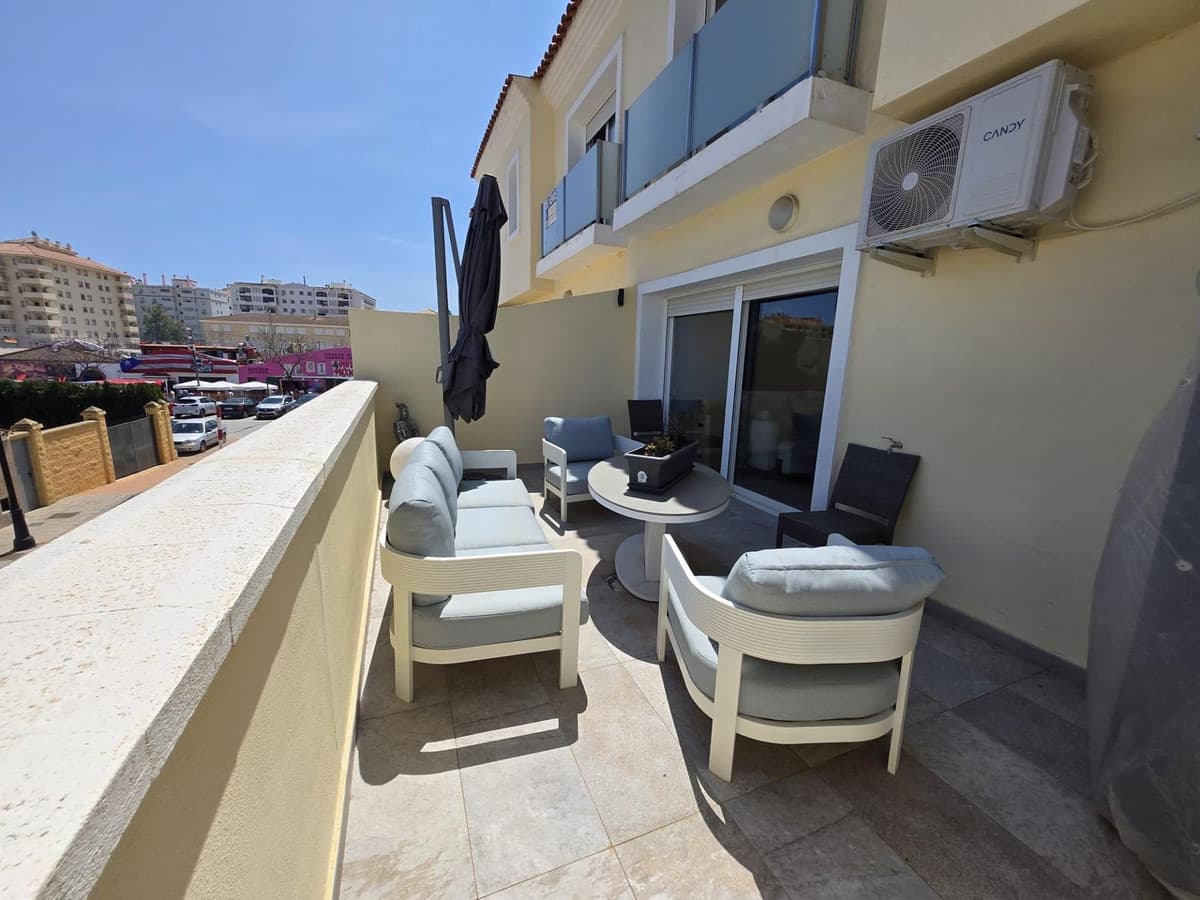 Townhouse in Los Boliches