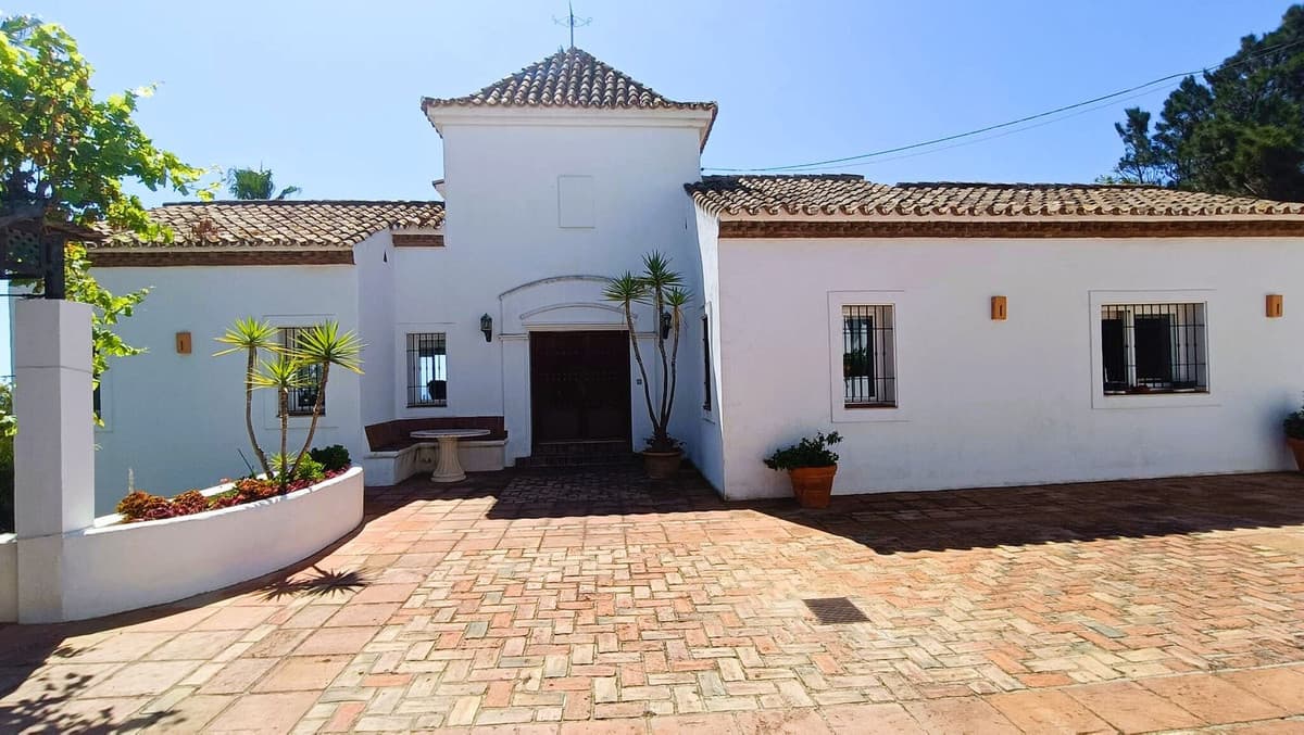 Detached Villa in Manilva