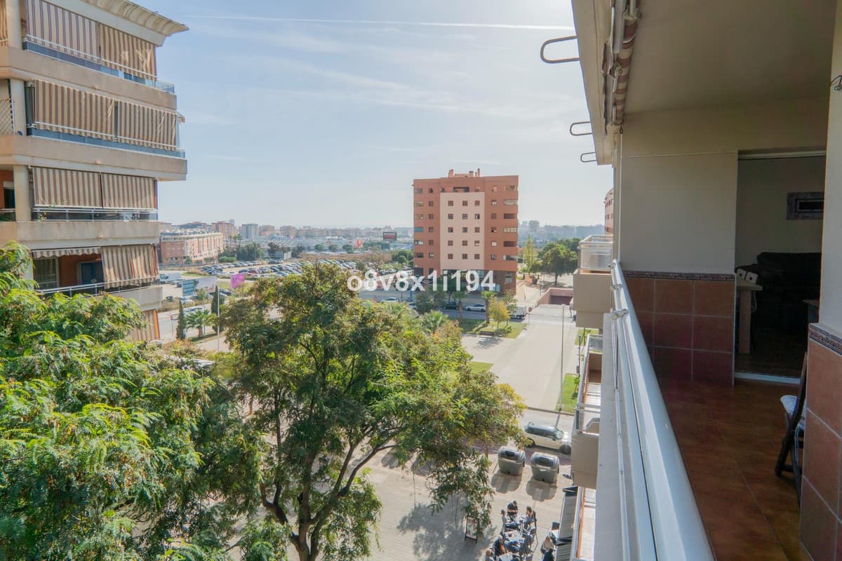 Middle Floor Apartment in Málaga