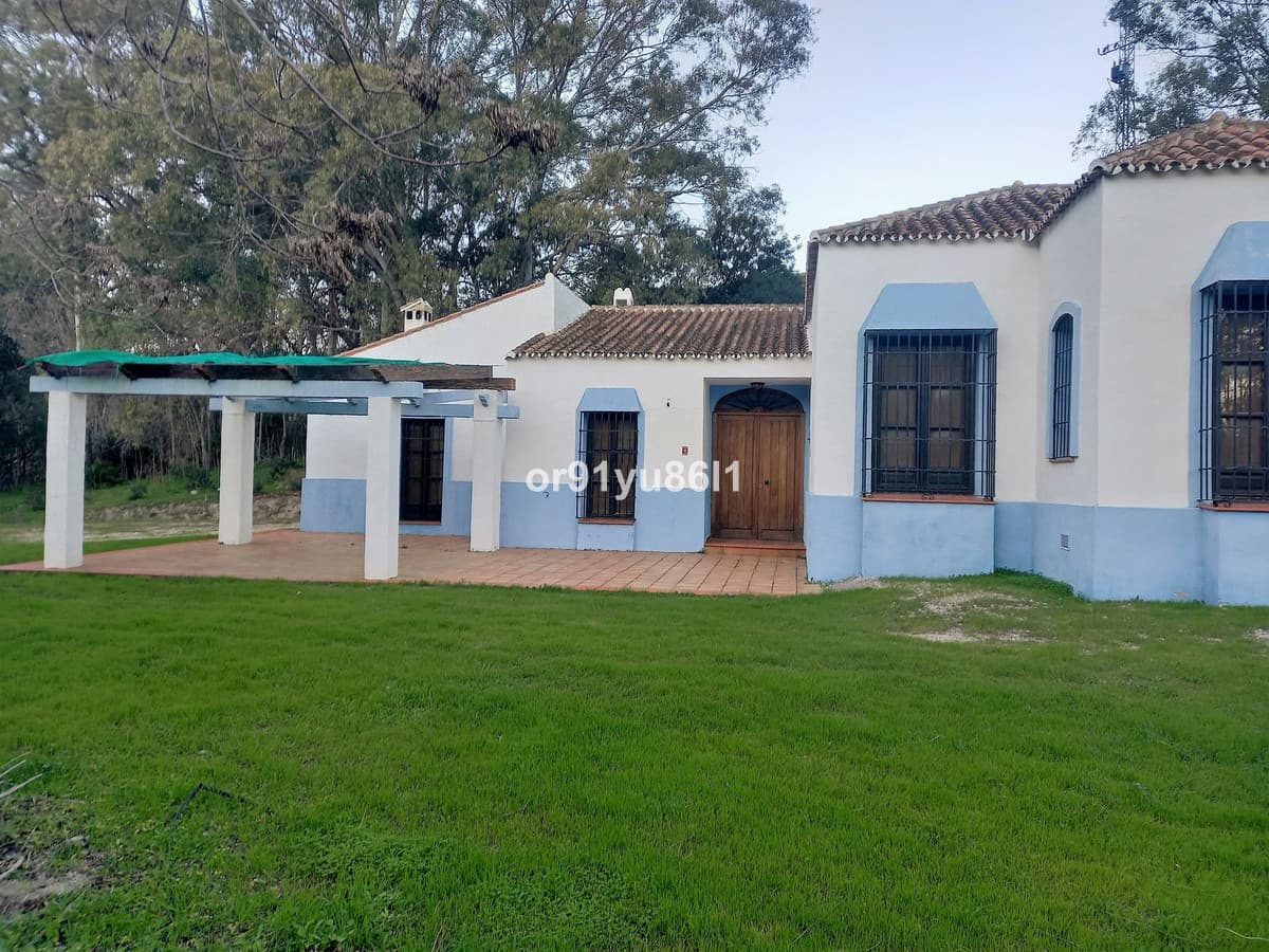 Finca - Cortijo in Casares