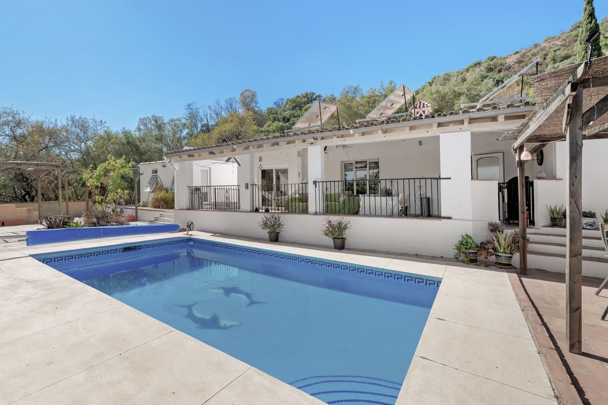 Finca - Cortijo in Estepona