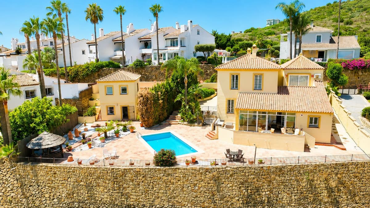 Villa - Chalet in La Duquesa