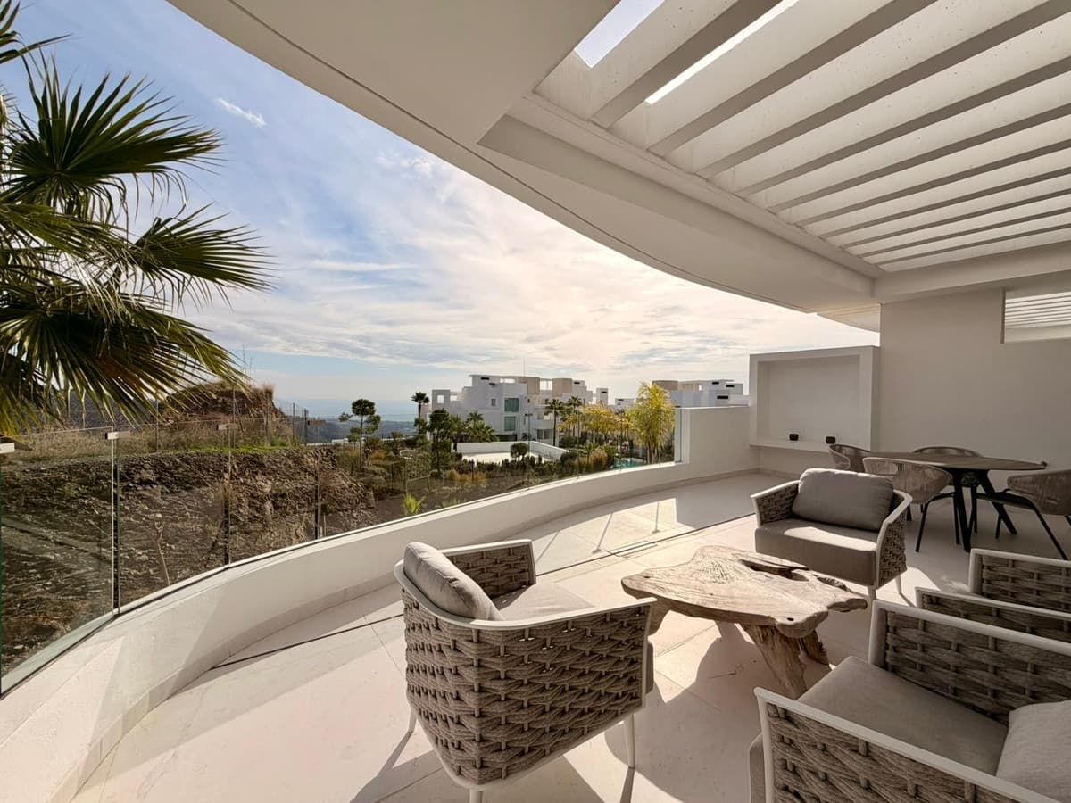 Middle Floor Apartment in Ojén