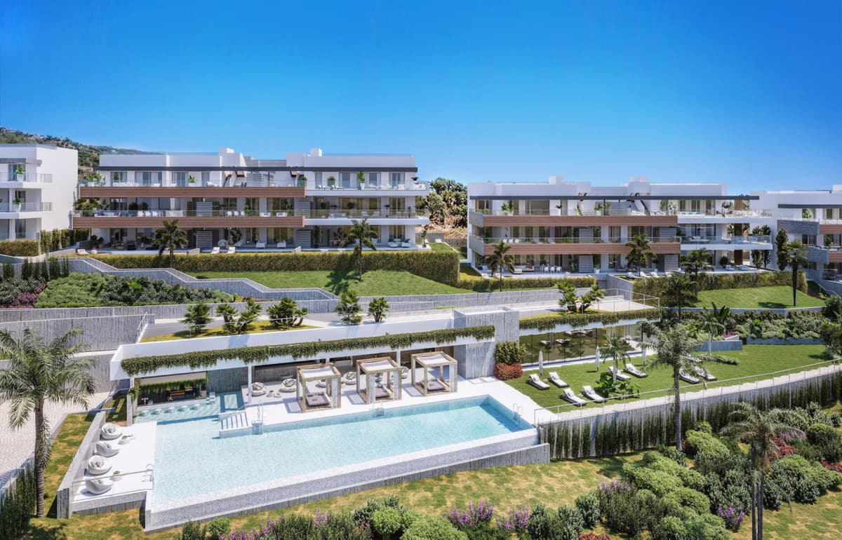 New Development in Altos de los Monteros