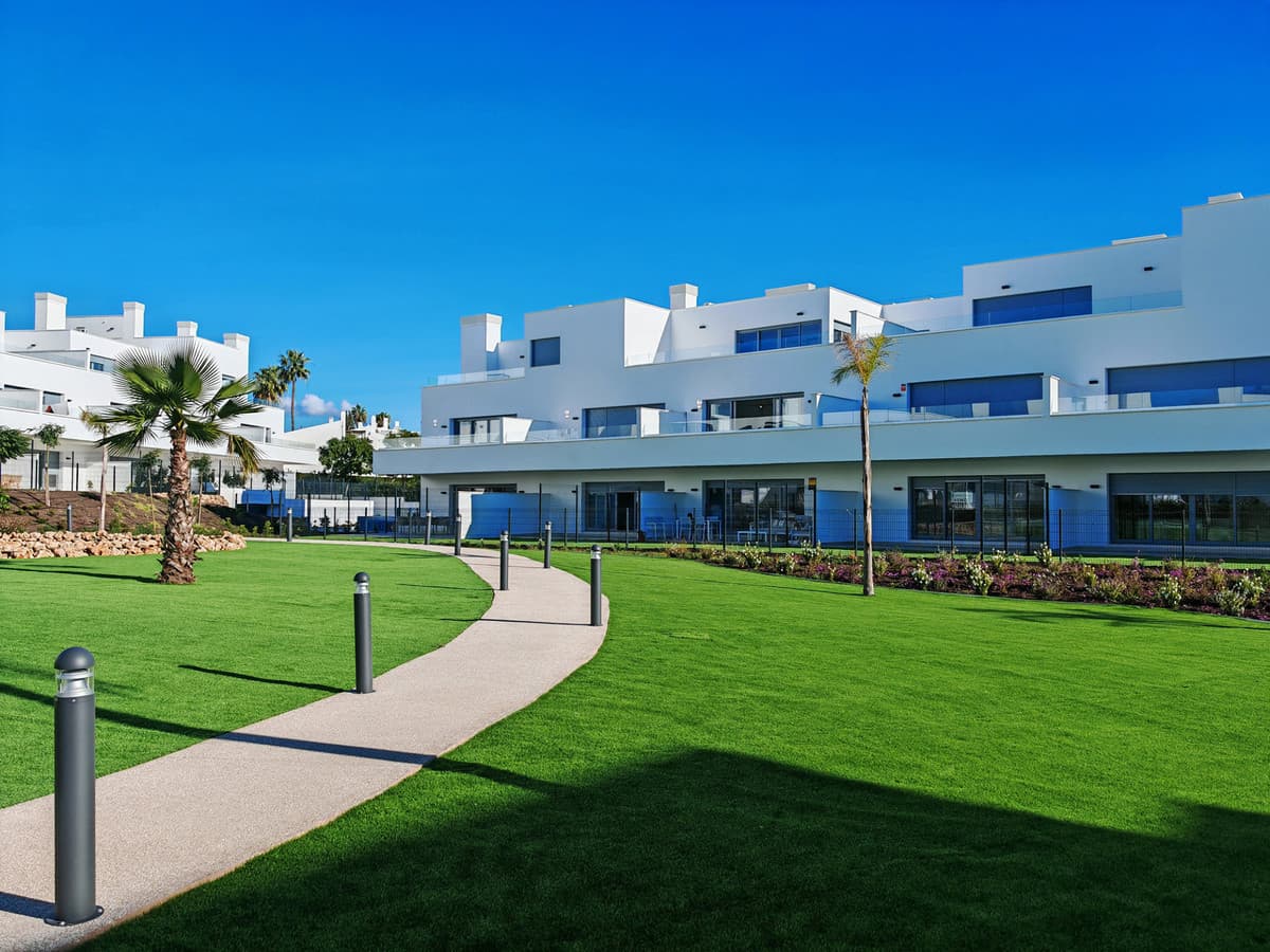 Middle Floor Apartment in Cancelada