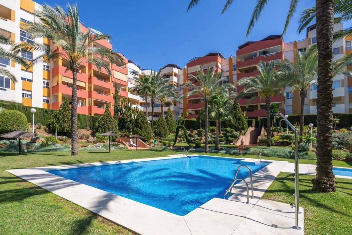 Middle Floor Apartment in Atalaya