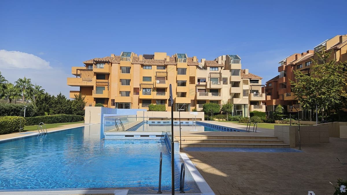 Apartamento Planta Media in Sotogrande Marina