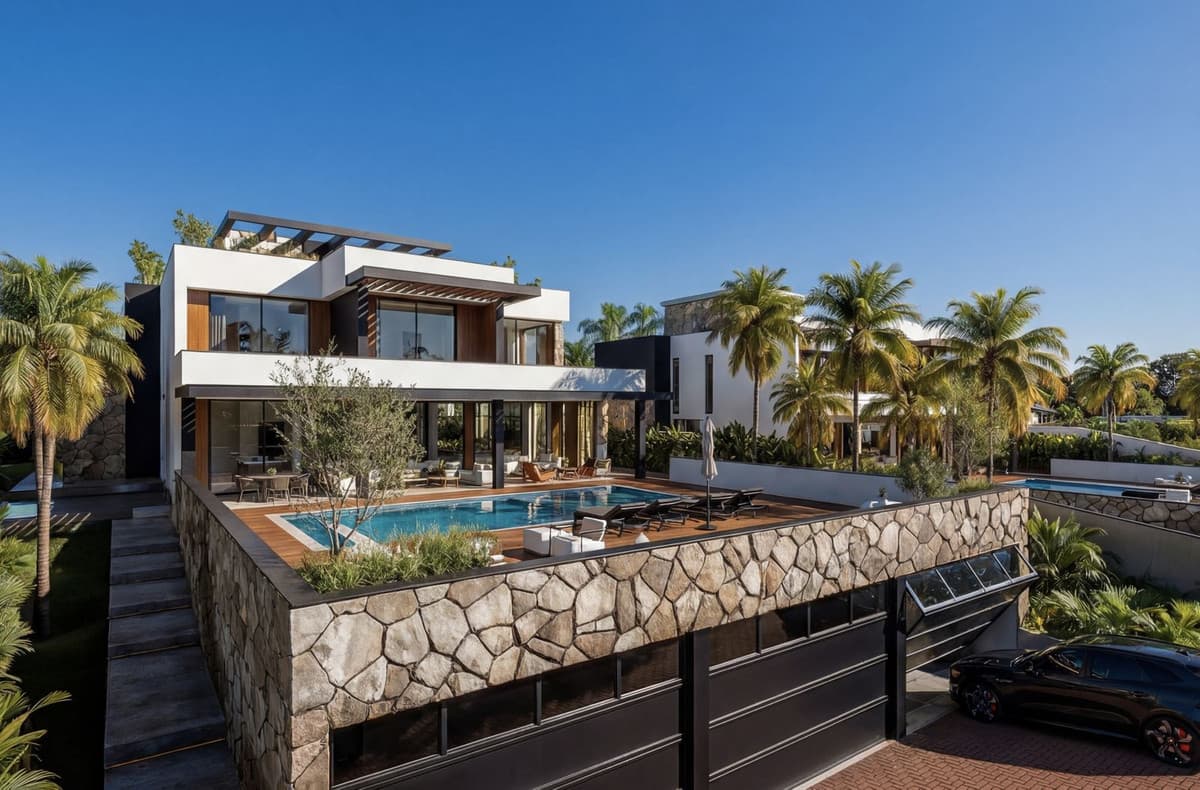 Fritliggende Villa in Bel Air