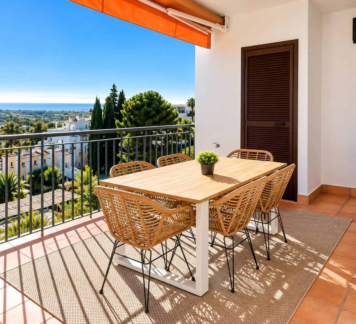 Middle Floor Apartment in La Quinta