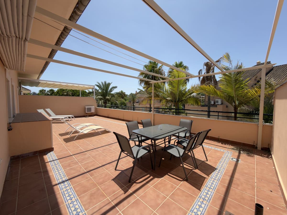 Penthouse in Elviria